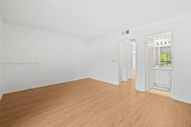 13255 SW 9th Ct 211G, Pembroke Pines, FL 33027