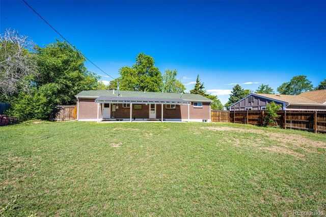 6724 S Ash Way, Centennial, CO 80122