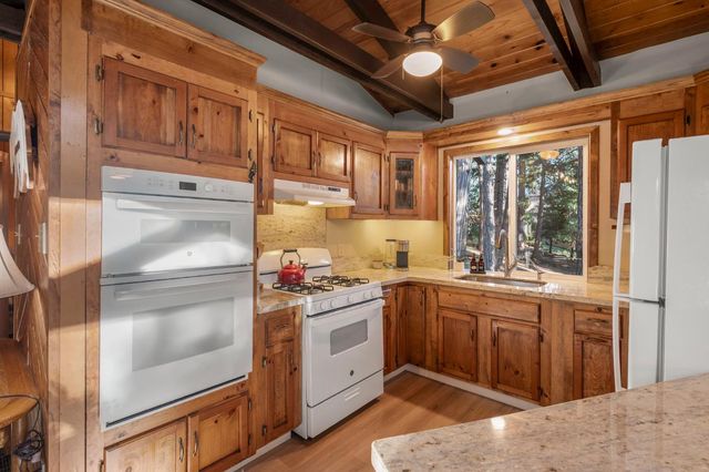 1883 Kit Carson Circle, Arnold, CA 95223