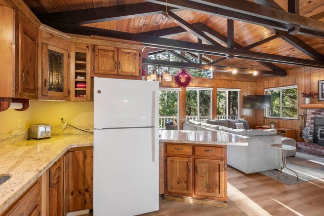 1883 Kit Carson Circle, Arnold, CA 95223