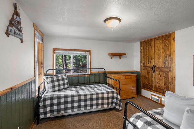 1883 Kit Carson Circle, Arnold, CA 95223