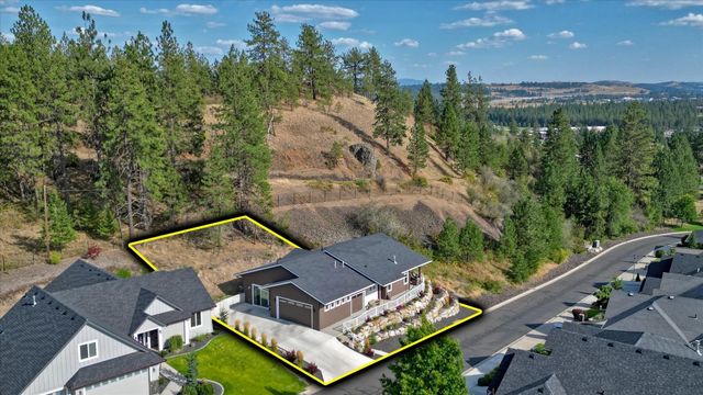 13622 N Eagle View Ln, Spokane, WA 99208