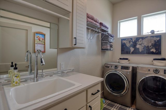 13622 N Eagle View Ln, Spokane, WA 99208