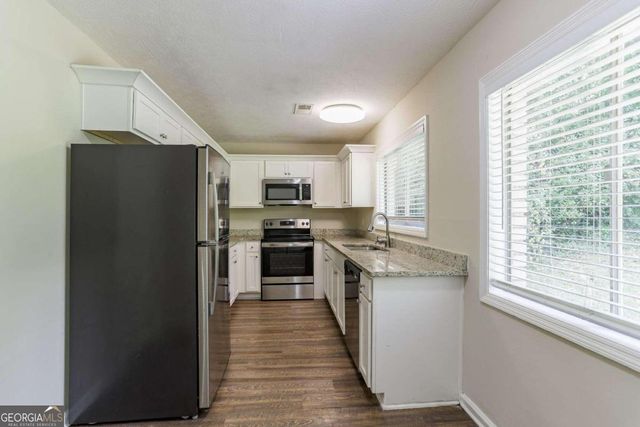 2895 Springfield Court, Atlanta, GA 30349