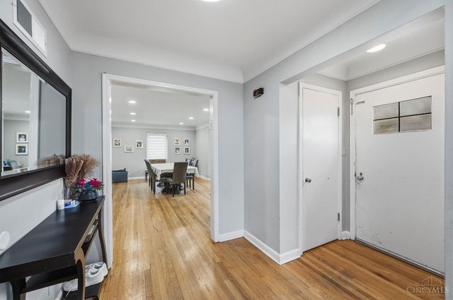 6771 Elbrook Avenue, Amberley, OH 45237