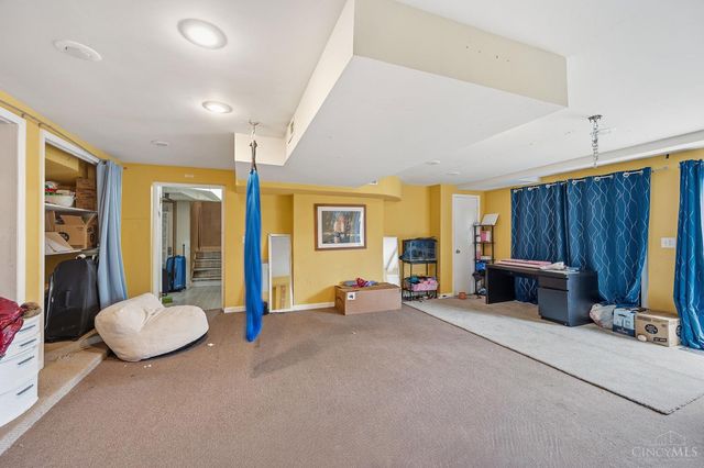 6771 Elbrook Avenue, Amberley, OH 45237