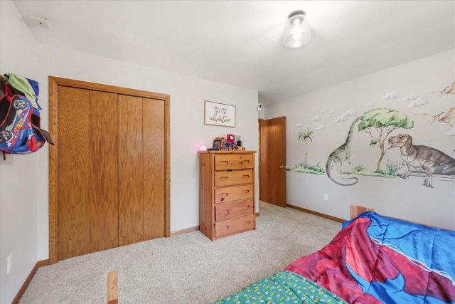4112 Mueller DRIVE, Hartford, WI 53027