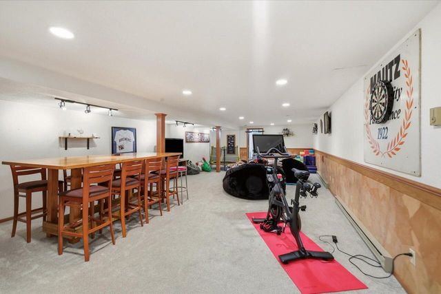 4112 Mueller DRIVE, Hartford, WI 53027