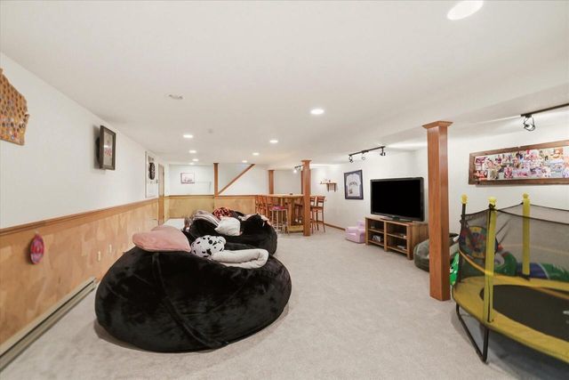 4112 Mueller DRIVE, Hartford, WI 53027
