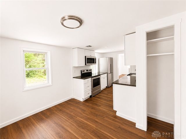 1206 Ames Avenue, Dayton, OH 45432