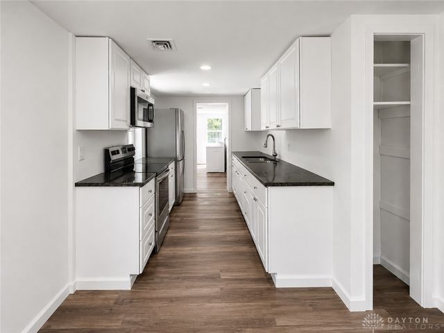 1206 Ames Avenue, Dayton, OH 45432