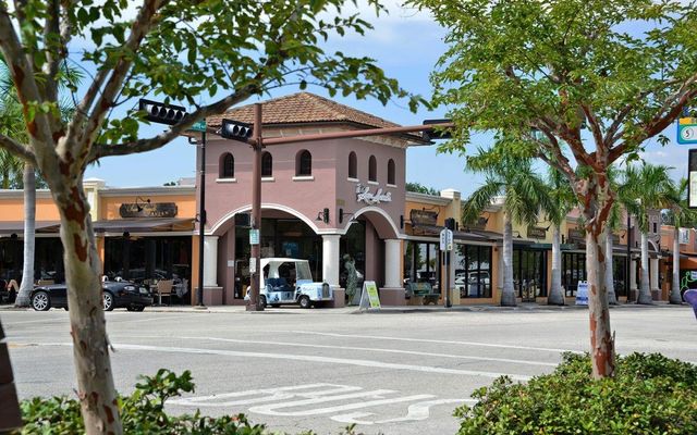 1891 PROSPECT STREET, Sarasota, FL 34239