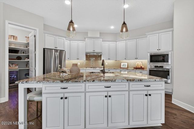 74 PINE MANOR Drive, Jacksonville, FL 32081