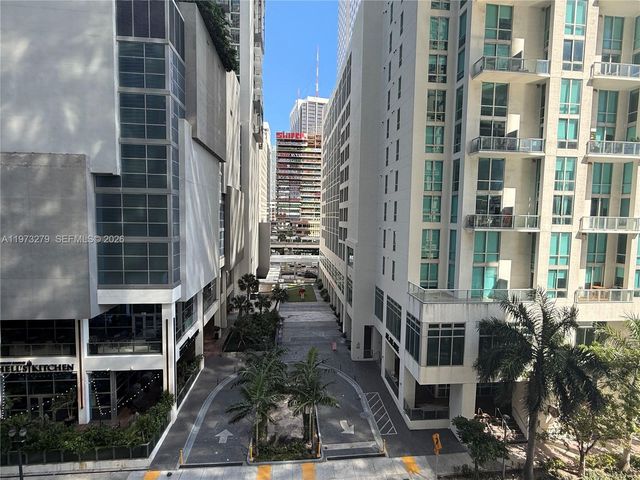 300 Biscayne Boulevard Way 506E, Miami, FL 33131