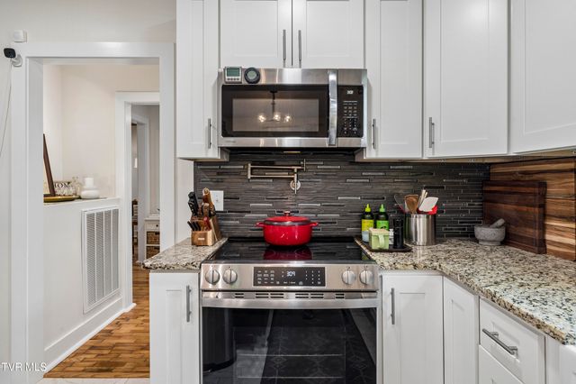 1613 Park Street, Kingsport, TN 37664