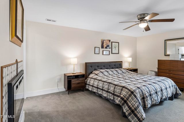 1613 Park Street, Kingsport, TN 37664