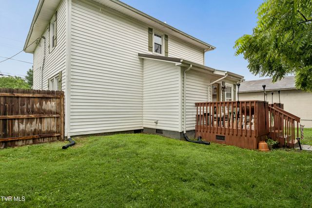 1613 Park Street, Kingsport, TN 37664