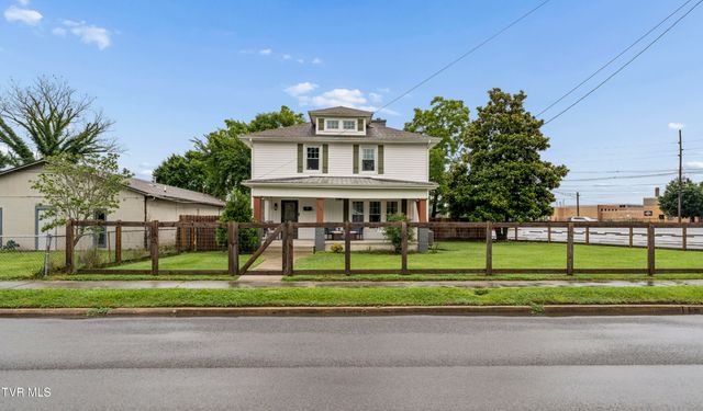 1613 Park Street, Kingsport, TN 37664