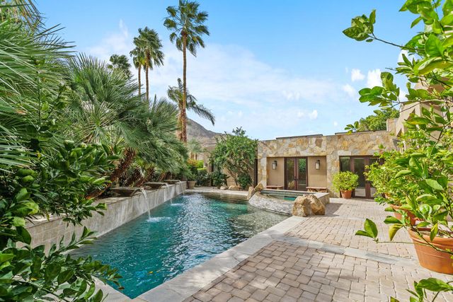 45775 Sugarloaf Mountain Trail, Indian Wells, CA 92210