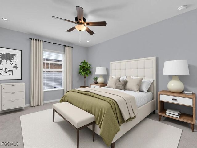 1826 NW 7th PL, Cape Coral, FL 33993