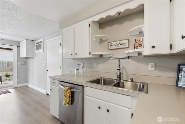 1305 NE 129th Avenue, Vancouver, WA 98684