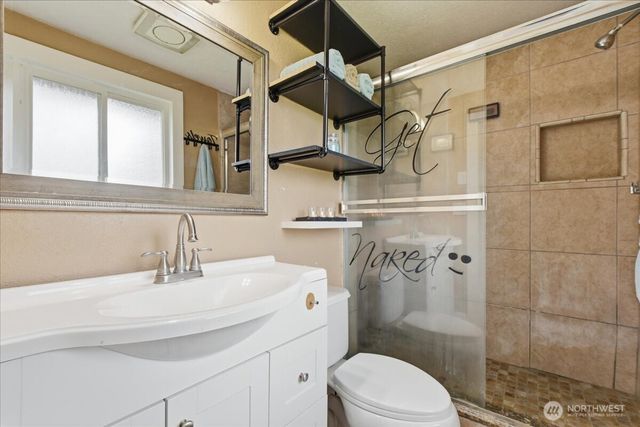 1305 NE 129th Avenue, Vancouver, WA 98684