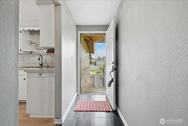 1305 NE 129th Avenue, Vancouver, WA 98684