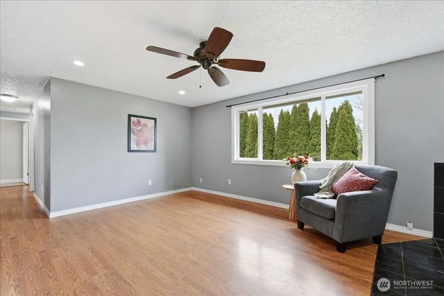 1305 NE 129th Avenue, Vancouver, WA 98684