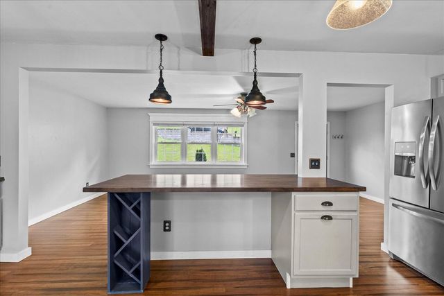3237 Gleason Drive, Chattanooga, TN 37412