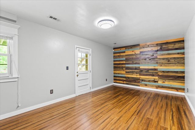 3237 Gleason Drive, Chattanooga, TN 37412