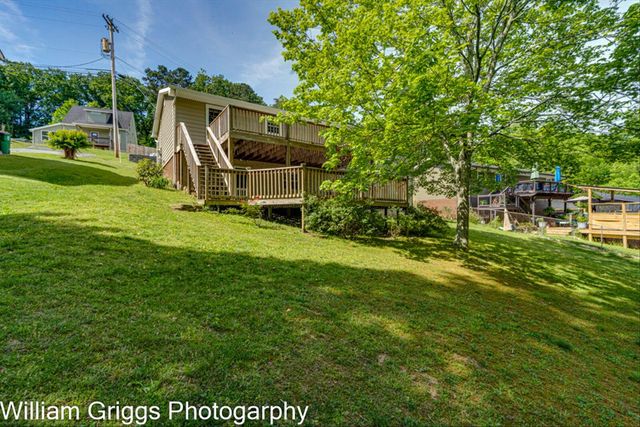 3237 Gleason Drive, Chattanooga, TN 37412
