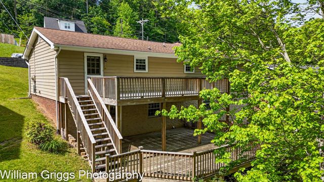 3237 Gleason Drive, Chattanooga, TN 37412