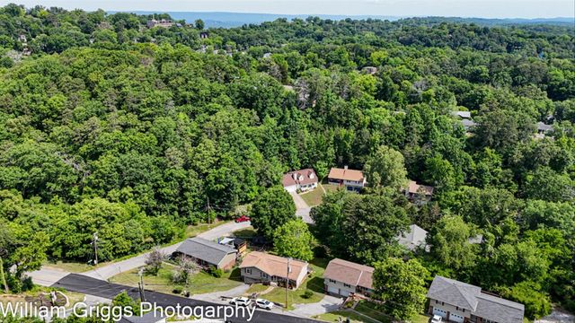 3237 Gleason Drive, Chattanooga, TN 37412