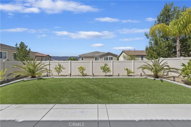 24329 Red Spruce Avenue, Murrieta, CA 92562