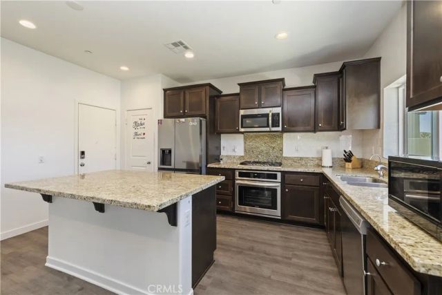 24329 Red Spruce Avenue, Murrieta, CA 92562