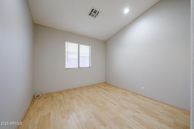 8672 W MAURO Lane, Peoria, AZ 85382