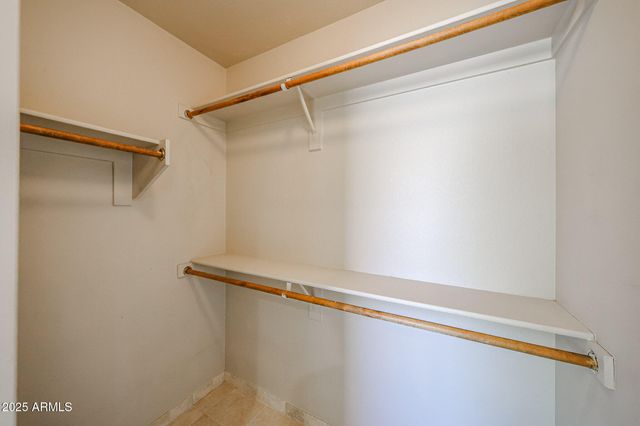 8672 W MAURO Lane, Peoria, AZ 85382