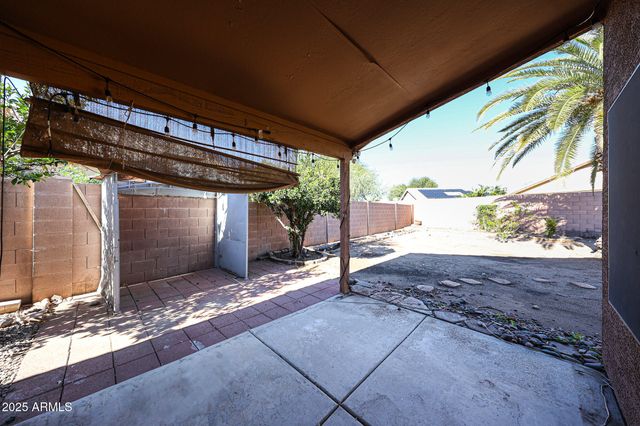 8672 W MAURO Lane, Peoria, AZ 85382