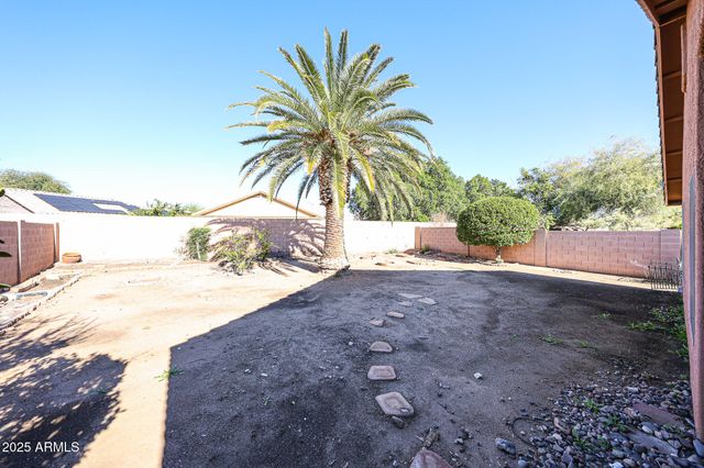 8672 W MAURO Lane, Peoria, AZ 85382