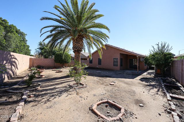 8672 W MAURO Lane, Peoria, AZ 85382