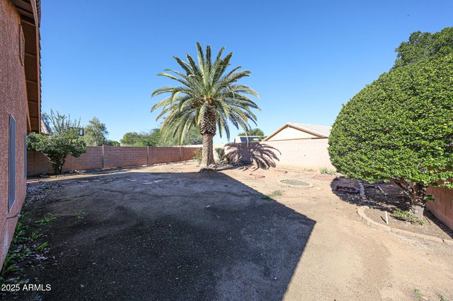 8672 W MAURO Lane, Peoria, AZ 85382