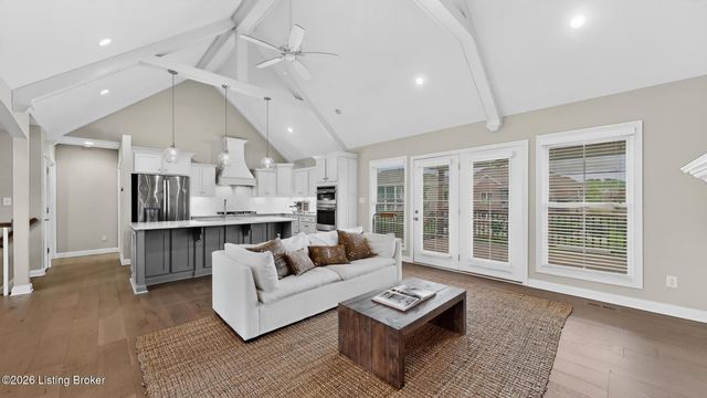 4815 Saddle Bend Way, Louisville, KY 40299