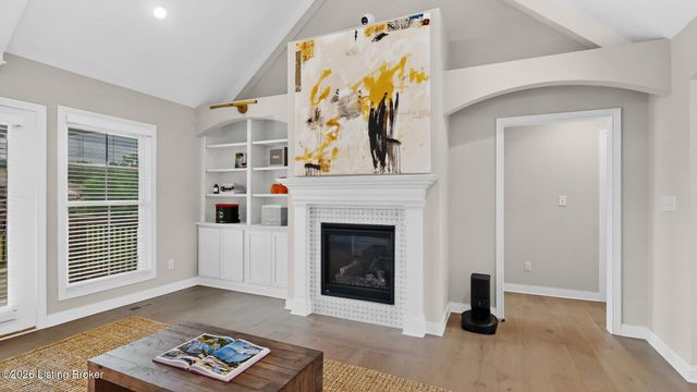 4815 Saddle Bend Way, Louisville, KY 40299
