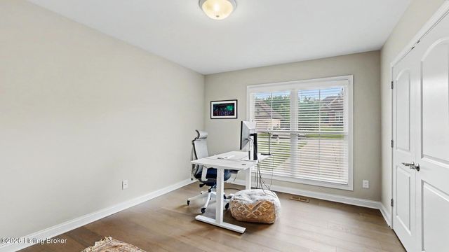 4815 Saddle Bend Way, Louisville, KY 40299