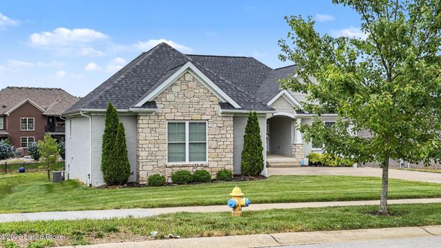 4815 Saddle Bend Way, Louisville, KY 40299