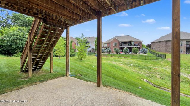 4815 Saddle Bend Way, Louisville, KY 40299