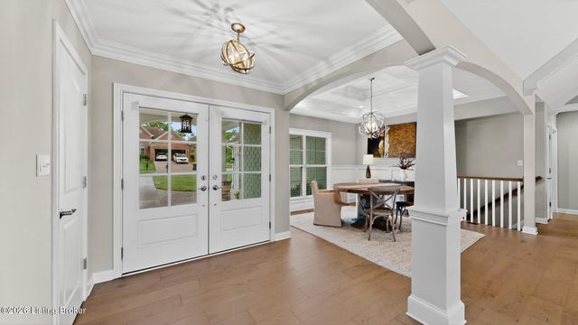 4815 Saddle Bend Way, Louisville, KY 40299