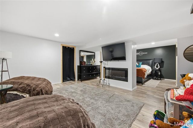 6118 Queens Court, House Springs, MO 63051