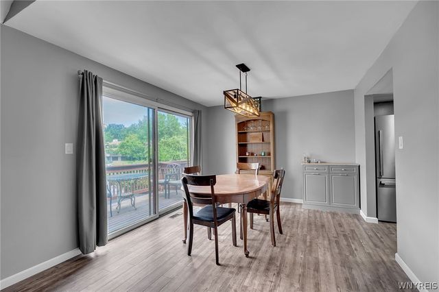 202 Old Meadow Drive 20B, Amherst, NY 14051