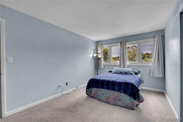 202 Old Meadow Drive 20B, Amherst, NY 14051